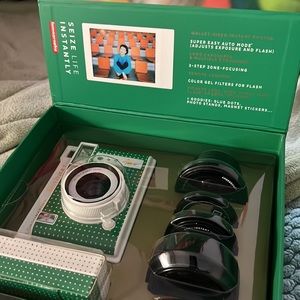 Lomo Instant Autimat